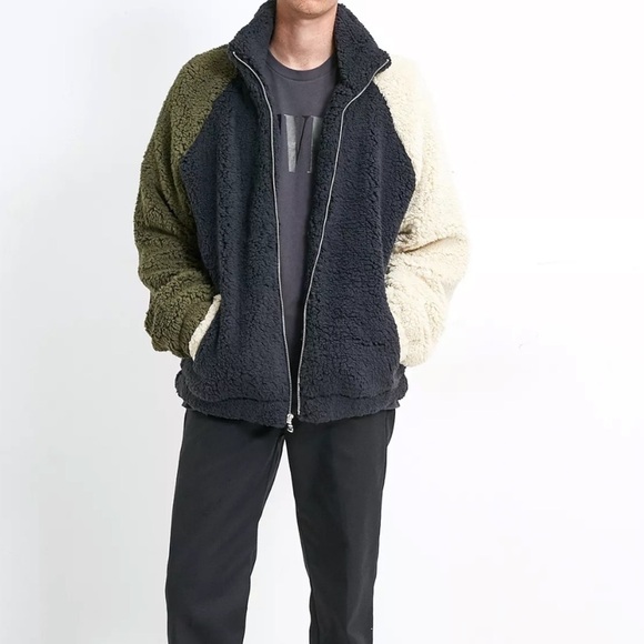 UO Colourblock Cosy Sherpa Ski Jacket Men’s XL - Picture 1 of 8